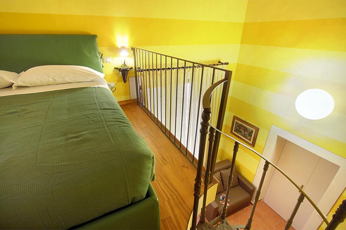 Apartments Puccini Florence Bilik gambar