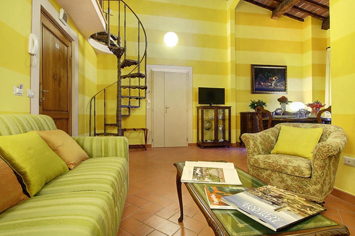 Apartments Puccini Florence Bilik gambar