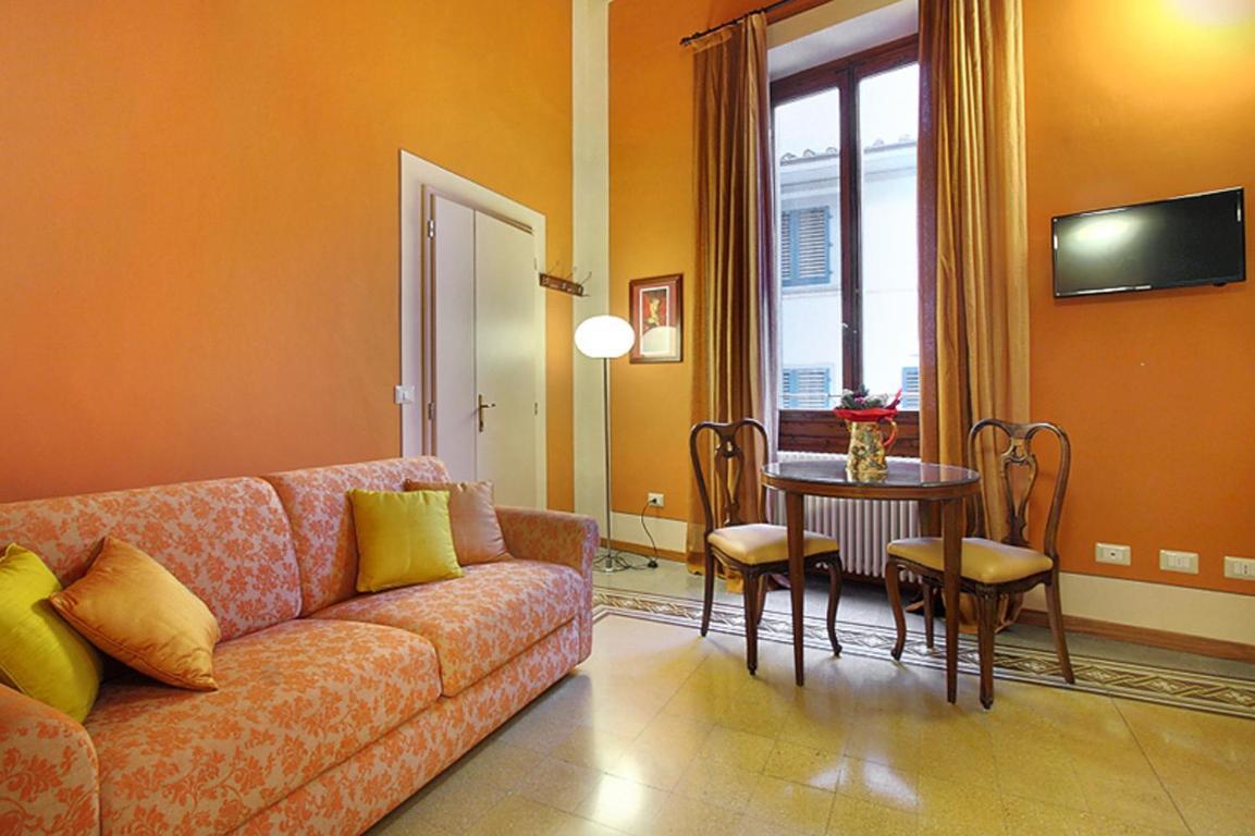 Apartments Puccini Florence Bilik gambar
