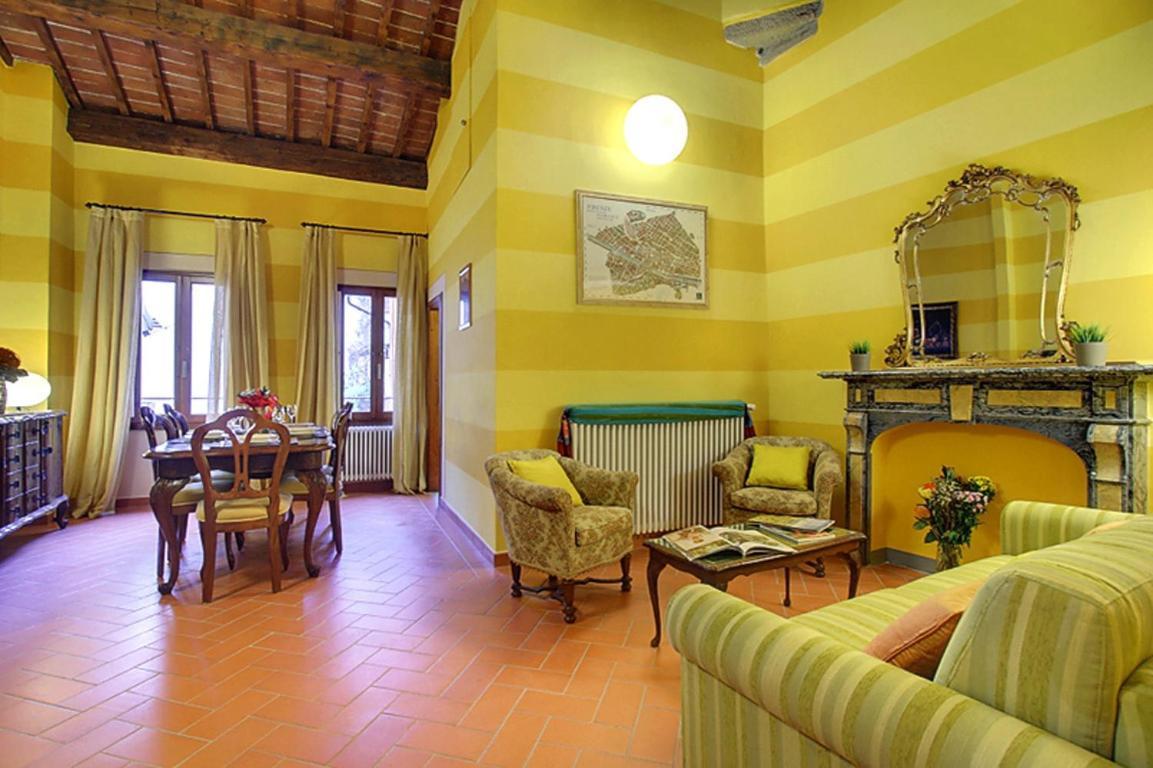 Apartments Puccini Florence Bilik gambar