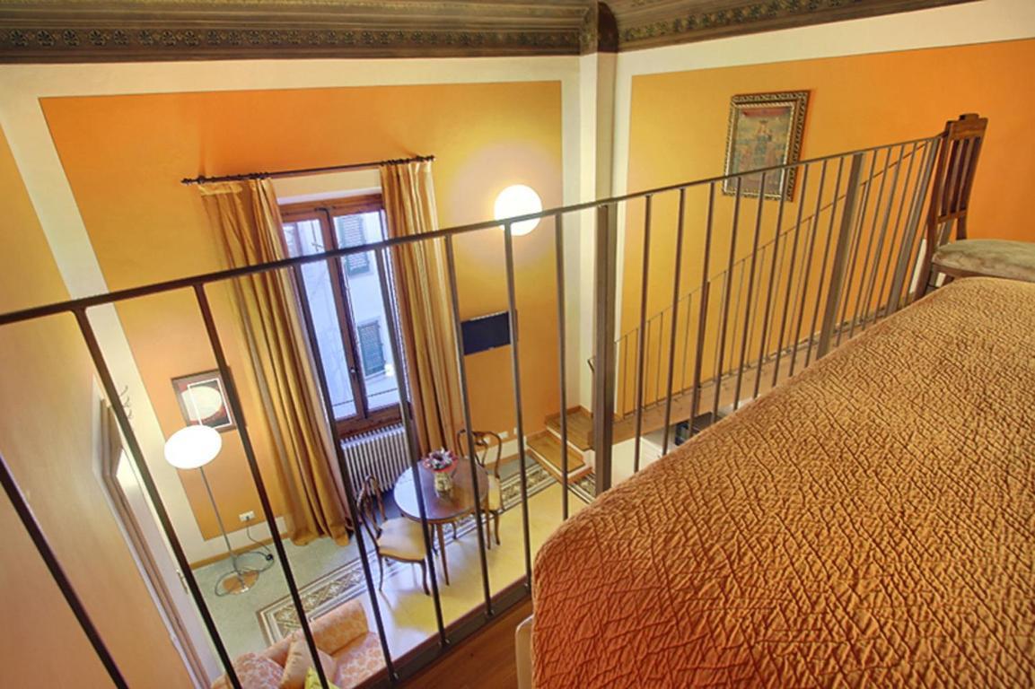 Apartments Puccini Florence Bilik gambar