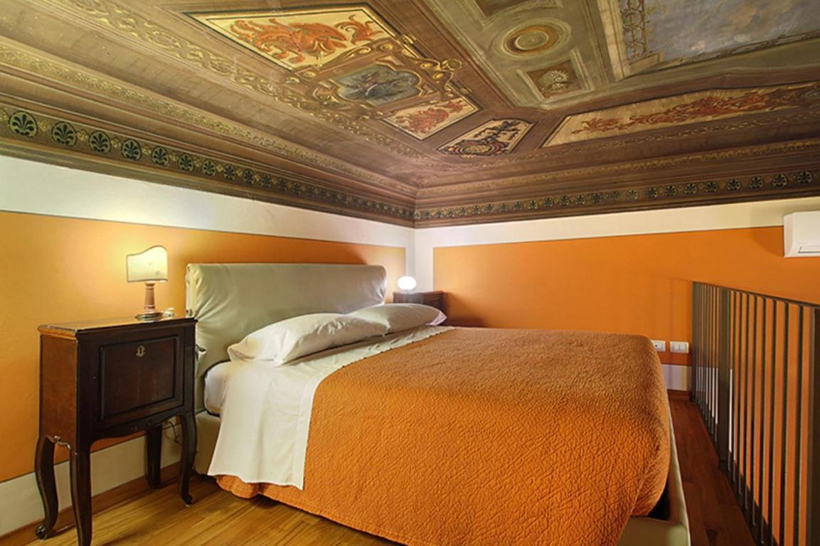 Apartments Puccini Florence Bilik gambar